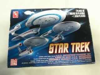Uss Enterprise Starship Set 1:2500 Scale Cadet Series Model Kit Star Trek Amt