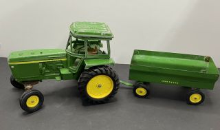 Vintage 1970s Ertl John Deere Die Cast Tractor,  1:16,  And Trailer