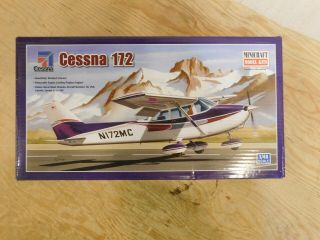 Minicraft Cessna 172 Plastic Model Airplane Kit 1/48 Scale 11635