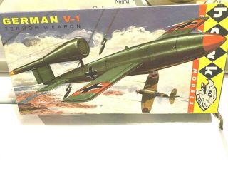 Vintage 1950s Hawk 1/4 " German V - 1 Flying Bomb