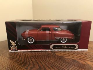 Road Signature Deluxe Edition,  1950 Studebaker Champion,  1:18 Scale Die - Cast