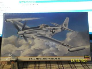 Factory 1/48 " P - 51d Mustang With Experimental Ram Jet " Hasegawa 09377