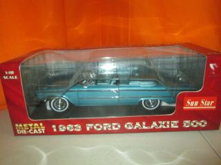 Sun Star 1963 Ford Galaxie 500 Convertible 1:18 Diecast