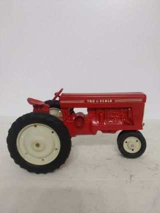 1/16 Carter Vintage Tru - Scale Tractor Repaint