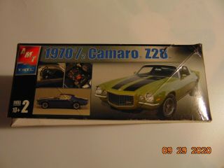 AMT ERTL 1970 1/2 Camaro Z28 Muscle car 1:25 scale,  kit no 30086 3
