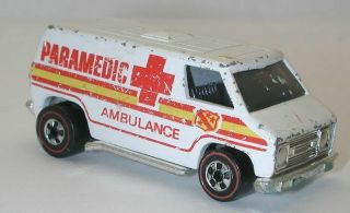 Redline Hotwheels White 1975 Paramedic