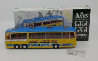 Corgi 35302 The Beatles Bedford Val Magical Mystery Tour Bus Ex/box
