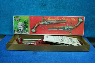 Vintage Life - Like Hobby Kits Dueling Pistols Matching Plastic Model Flintlocks