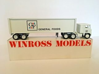General Foods W 7000 Cab ‘79 Winross 1/64th Scale Model Tractor Trailer