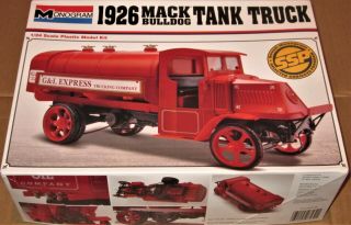 Complete/sealed Bags Monogram 1926 Mack Bulldog Tank Truck 1/24 Model Kit