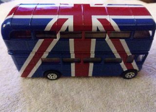 Corgi Bus 1/50 Scale Diecast Model/ British Flag