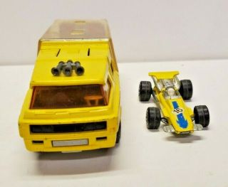Vintage Lesney MATCHBOX SUPERKINGS K - 7 Racing Car Transporter & Car 2