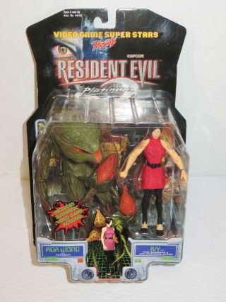 Toy Biz Capcom Resident Evil 2 Platinum Ada Wong & Ivy Action Figures 2 Moc