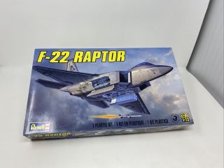 Revell Lockheed F - 22a Raptor 1/72 Scale Plastic Model Kit