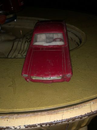 Vintage Red 1965 Mustang Fastback 1/25 Scale Model Car 2