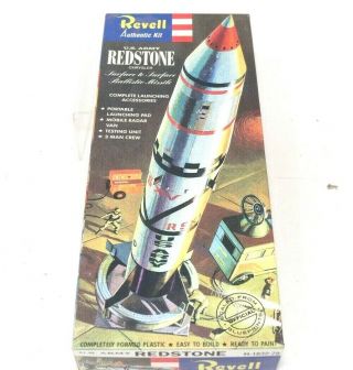 Revell Us Army Redstone Chrysler Sts Ballistic Missile Model Kit Bag