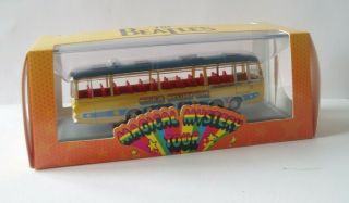 Corgi Cc42418 The Beatles Magical Mystery Tour Bus - Boxed 1:76 Scale