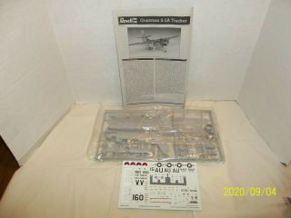 Revell Grumman S - 2a Tracker Model Kit 1/72 04629 No Box C22