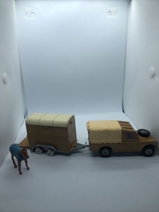 Corgi Toys Land Rover 109” W.  B.  And Rice Pony Trailer With Pony