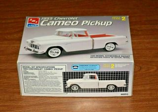 Amt Ertl 1955 Chevy Cameo Pickup Truck Model Kit 1:25 Scale