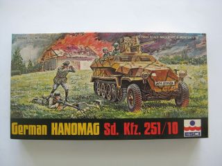 1|72 Model Tank German Hanomag Sd.  Kfz.  251/10 Esci D12 - 2391