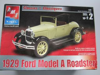 1/25 Scale 29 Ford Model A Roadster By Amt.