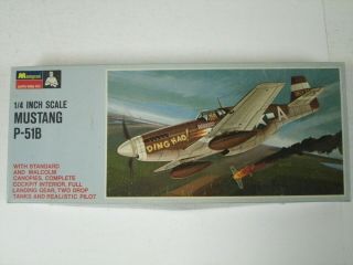 Vintage Monogram Mustang P - 51b 1/4 Inch Scale Model Airplane Kit Pa136