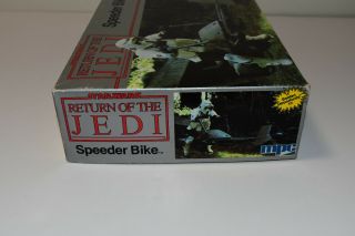 Vintage 1983 Return of the Jedi Star Wars Speeder Bike plastic model kit 1 - 1927 3