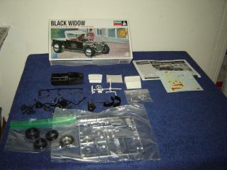 Monogram 85 - 0060 Black Widow Ford Model T 1/24 Scale 2010 Model Kit