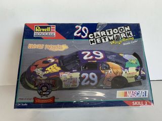 B18 Revel 1:24 Scale Model Plastic Car Kit Cartoon Network Wacky Racing