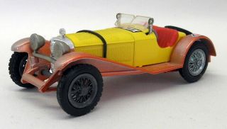 Gama 1/45 Scale Vintage Model Car - 987 Mercedes Benz Ssk 1928 Yellow / Red
