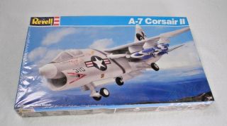 Revell A - 7 Corsair Ii 1/72 Scale Plastic Model Aircraft Kit 4345 Factory