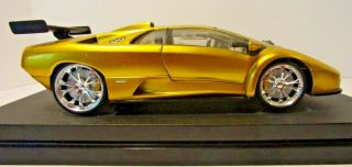 Hot Wheels 1/18 Scale Lamborghini Diablo Gtr With Stand