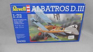 U436 Revell Maquette Albatros D.  Iii 1/72 Ref 04062 Neuf