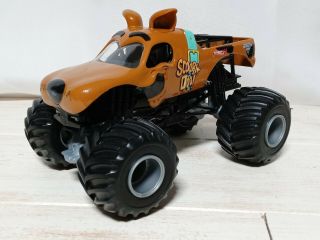 Scooby - Doo Hot Wheels Monster Jam 1:24 Scale - Large Die - Cast Truck