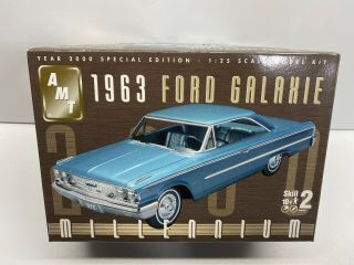 Amt 1/25 Scale Millennium 1963 Ford Galaxie Special Edition Boxed Model Kit Nore