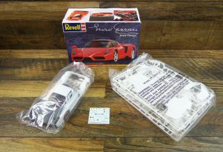 Revell 1/24 Enzo Ferrari Model Kit 85 - 2192 Open Box