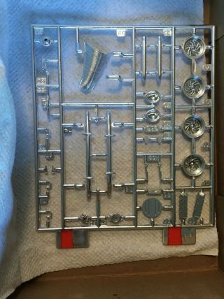 ' 37 Ford Street Rod - Monogram 1/24 scale unassembled automobile kit 2757 3