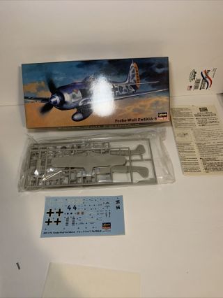 Hasegawa 1:72 Focke - Wulf Fw190a - 8 Plastic Aircraft Model Kit Ap3