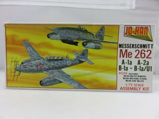 Jo - Han Messerschmitt Me262 1/72 Scale Plastic Model Kit A - 104 Unbuilt