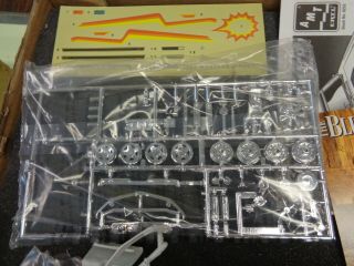 Vintage AMT Ertl 1969 Ford Mustang Mach 1 Skill 2 1/25 Scale Model Kit 3