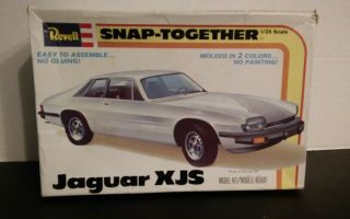 Junkyard 1979 Revell Snap - Together Jaguar Xjs 1/25 Scale
