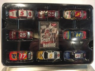 Hendrick Motorsports 100 Victories 1984 - 2001 8 Car Set With Cards In Tin 1:64
