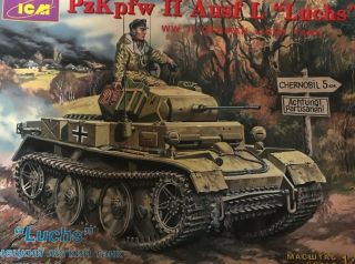 Pzkpfw German Light Tank Kit Circa 1939 - 1945 Scale 1:35 Factory Complete Kit