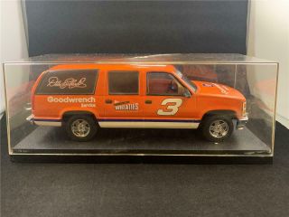 Action 1/24 Scale Die - Cast Dale Earnhardt Wheaties Goodwrench Chevrolet Suburban