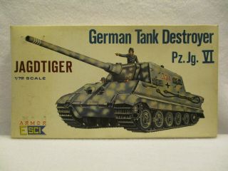Esci German Tank Jagdtiger 1/72 Scale,  8014 Complete Kit