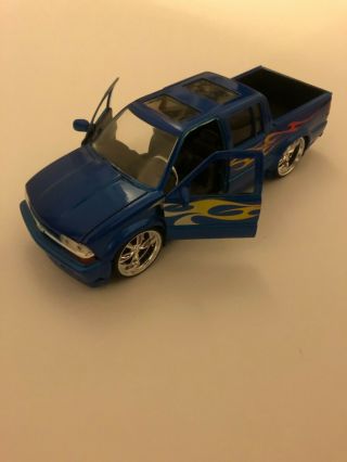 Jada Toys Dub City Blue Chevrolet S - 10 With Flame Decal 1/24 Scale