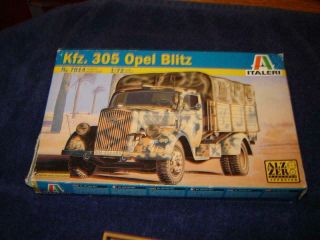 Italeri 7014 Kfz.  305 Opel Blitz Mib 1/72 Model Kit 2005 Box Open Kit Complete