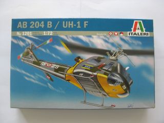 1|72 Model Helicopter Ab 204 B/uh - 1 F Italeri D12 - 6130