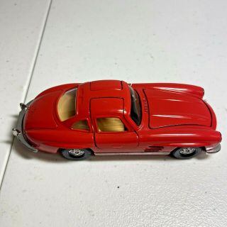Corgi Die Cast Car 1/43 Red Mercedes Benz 300 Sl
